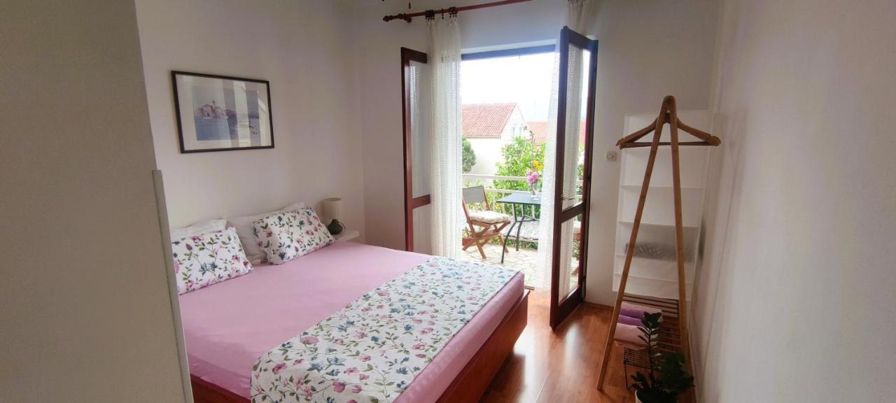 Apartments Senka Вигань Экстерьер фото