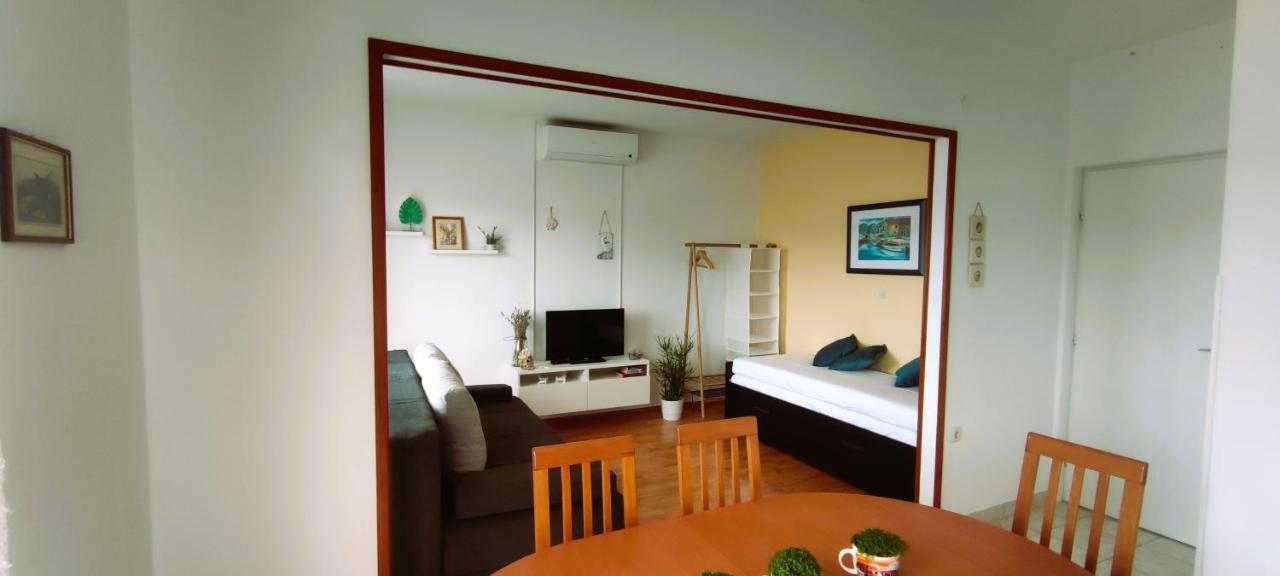 Apartments Senka Вигань Экстерьер фото